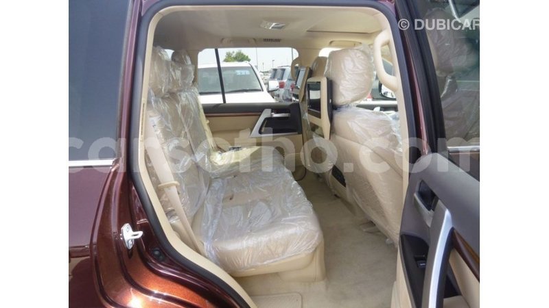 Big with watermark toyota land cruiser maseru import dubai 16561