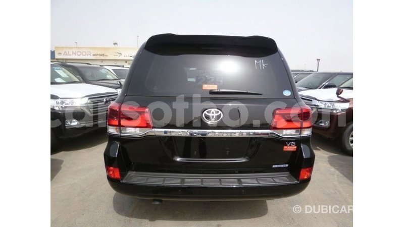 Big with watermark toyota land cruiser maseru import dubai 16562