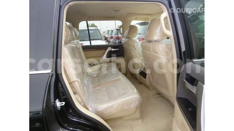 Big with watermark toyota land cruiser maseru import dubai 16562