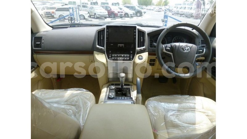 Big with watermark toyota land cruiser maseru import dubai 16563