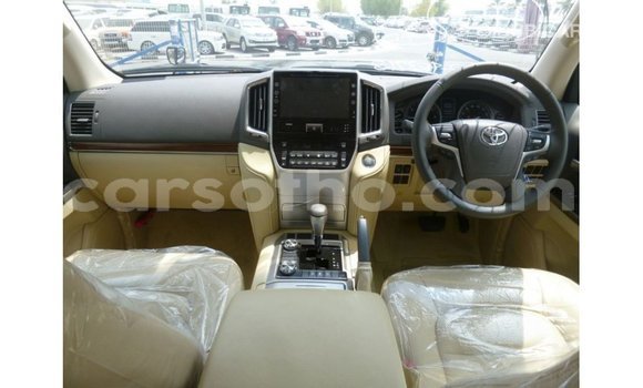 Acheter Import Voiture Toyota Land Cruiser Noir à Import - Dubai, Maseru Acheter Import Voiture Toyota Land Cruiser Noir à Import - Dubai, Maseru