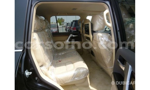 Acheter Import Voiture Toyota Land Cruiser Noir à Import - Dubai, Maseru Acheter Import Voiture Toyota Land Cruiser Noir à Import - Dubai, Maseru