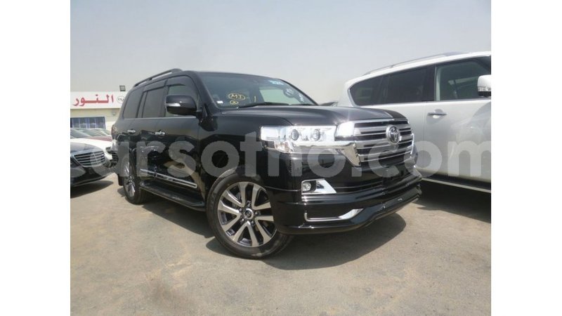 Big with watermark toyota land cruiser maseru import dubai 16565