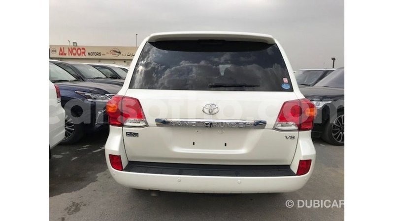 Big with watermark toyota land cruiser maseru import dubai 16570