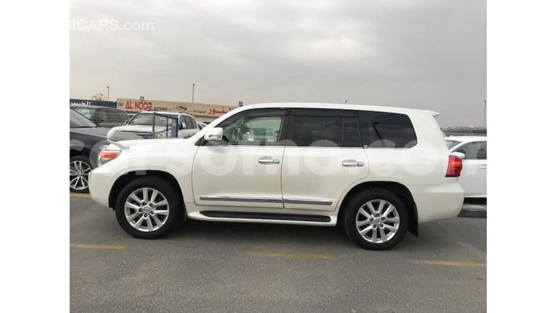 Big with watermark toyota land cruiser maseru import dubai 16570