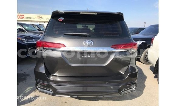Sayi Imported Toyota Fortuner Other Mota in Import - Dubai a Maseru Sayi Imported Toyota Fortuner Other Mota in Import - Dubai a Maseru