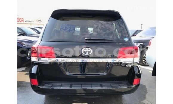 Buy Import Toyota Land Cruiser Black Car in Import - Dubai in Maseru Buy Import Toyota Land Cruiser Black Car in Import - Dubai in Maseru