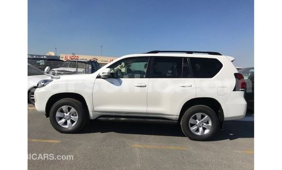 اشتري Imported Toyota Prado White سيارة في Import - Dubai في Maseru اشتري Imported Toyota Prado White سيارة في Import - Dubai في Maseru