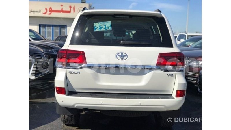 Big with watermark toyota land cruiser maseru import dubai 16579