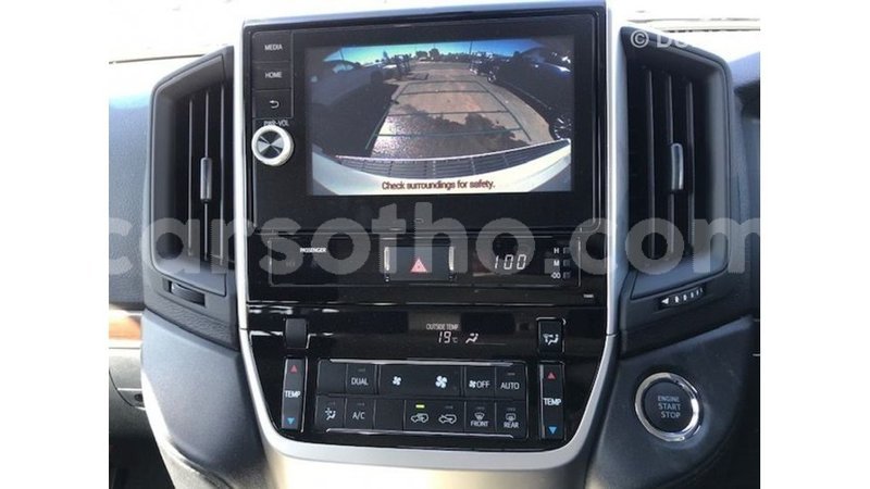 Big with watermark toyota land cruiser maseru import dubai 16579