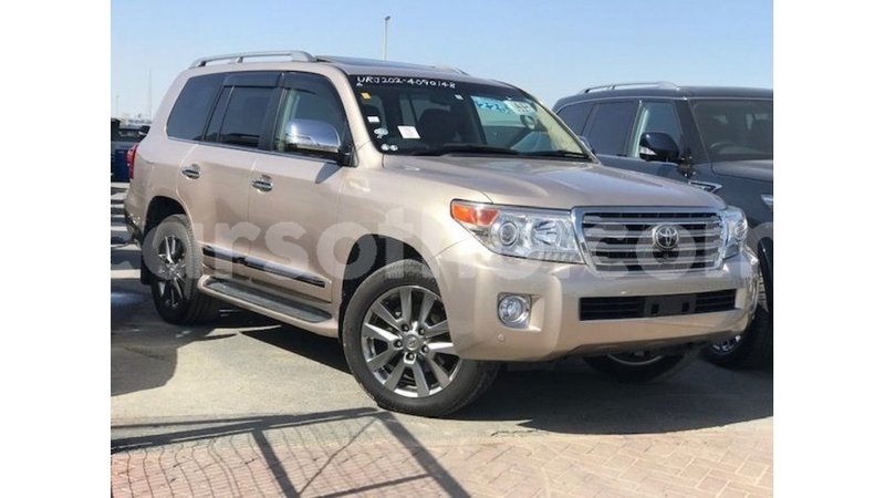 Big with watermark toyota land cruiser maseru import dubai 16580