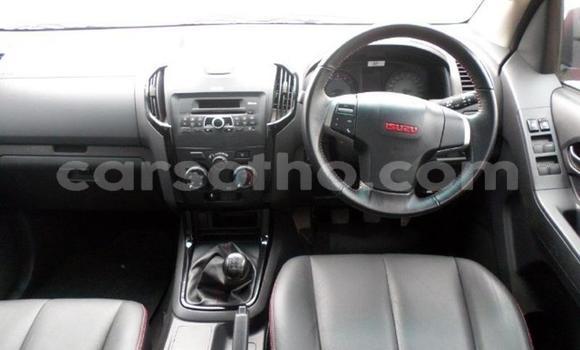 Acheter Occasion Voiture Isuzu KB Rouge à Butha Buthe, Butha-Buthe Acheter Occasion Voiture Isuzu KB Rouge à Butha Buthe, Butha-Buthe