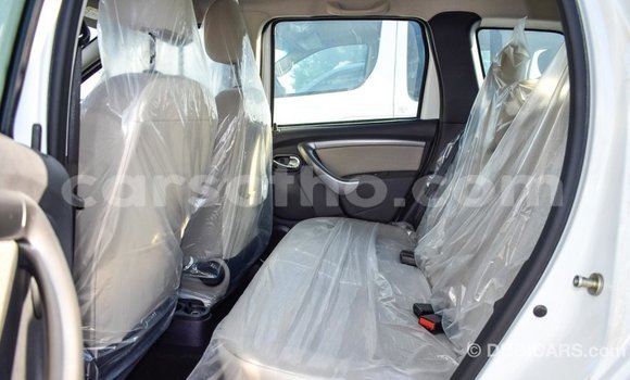 اشتري Imported Renault Duster White سيارة في Import - Dubai في Maseru اشتري Imported Renault Duster White سيارة في Import - Dubai في Maseru