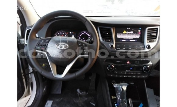 اشتري Imported Hyundai Tucson White سيارة في Import - Dubai في Maseru اشتري Imported Hyundai Tucson White سيارة في Import - Dubai في Maseru