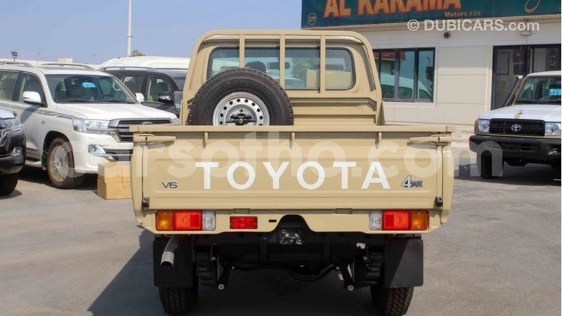 Big with watermark toyota land cruiser maseru import dubai 16593