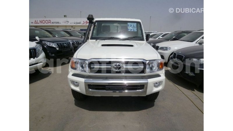 Big with watermark toyota land cruiser maseru import dubai 16599