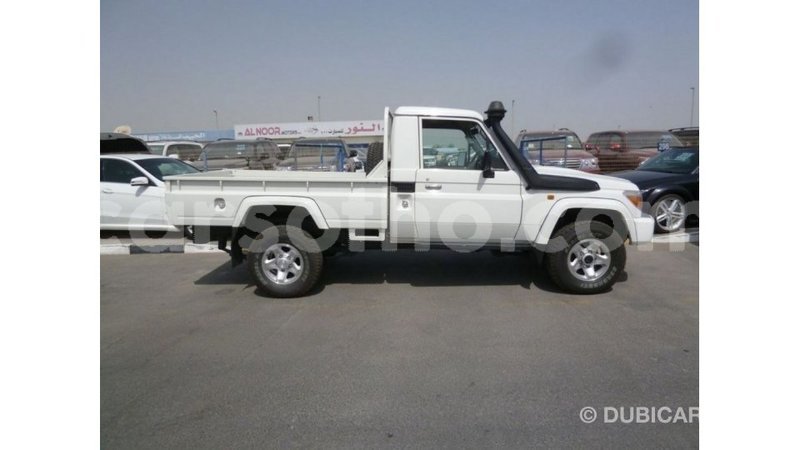 Big with watermark toyota land cruiser maseru import dubai 16599