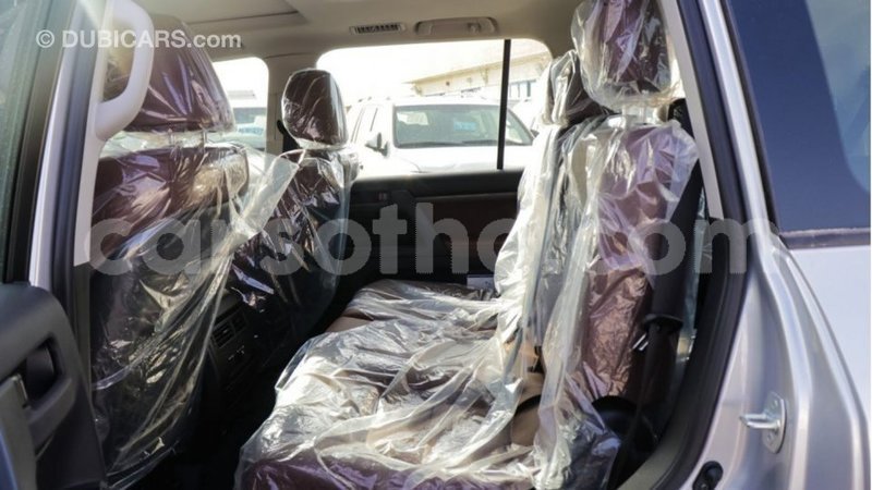 Big with watermark toyota land cruiser maseru import dubai 16602