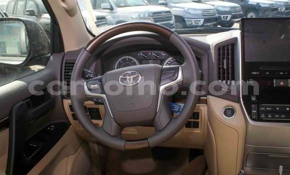 اشتري Imported Toyota Land Cruiser Black سيارة في Import - Dubai في Maseru اشتري Imported Toyota Land Cruiser Black سيارة في Import - Dubai في Maseru
