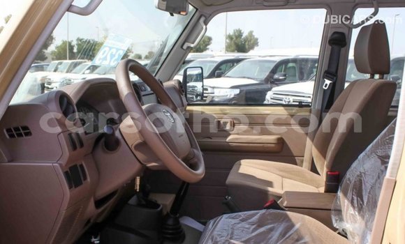 اشتري Imported Toyota Land Cruiser Beige سيارة في Import - Dubai في Maseru اشتري Imported Toyota Land Cruiser Beige سيارة في Import - Dubai في Maseru