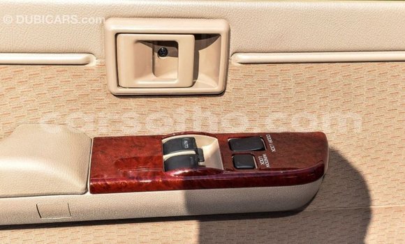 اشتري Imported Toyota Land Cruiser Beige سيارة في Import - Dubai في Maseru اشتري Imported Toyota Land Cruiser Beige سيارة في Import - Dubai في Maseru