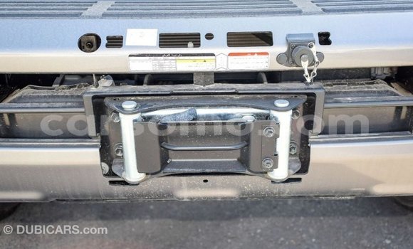 اشتري Imported Toyota Land Cruiser Beige سيارة في Import - Dubai في Maseru اشتري Imported Toyota Land Cruiser Beige سيارة في Import - Dubai في Maseru