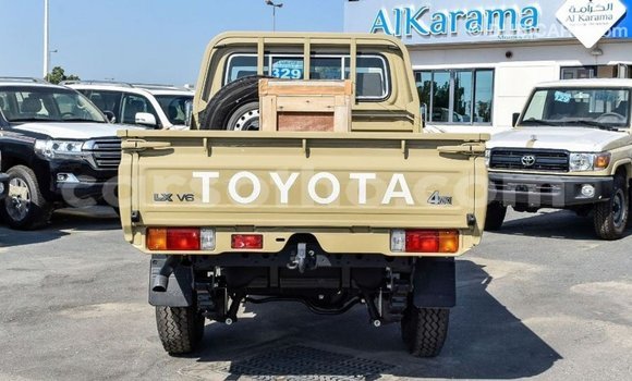 اشتري Imported Toyota Land Cruiser Beige سيارة في Import - Dubai في Maseru اشتري Imported Toyota Land Cruiser Beige سيارة في Import - Dubai في Maseru