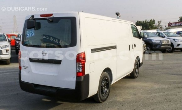 اشتري Imported Nissan Urvan White سيارة في Import - Dubai في Maseru اشتري Imported Nissan Urvan White سيارة في Import - Dubai في Maseru
