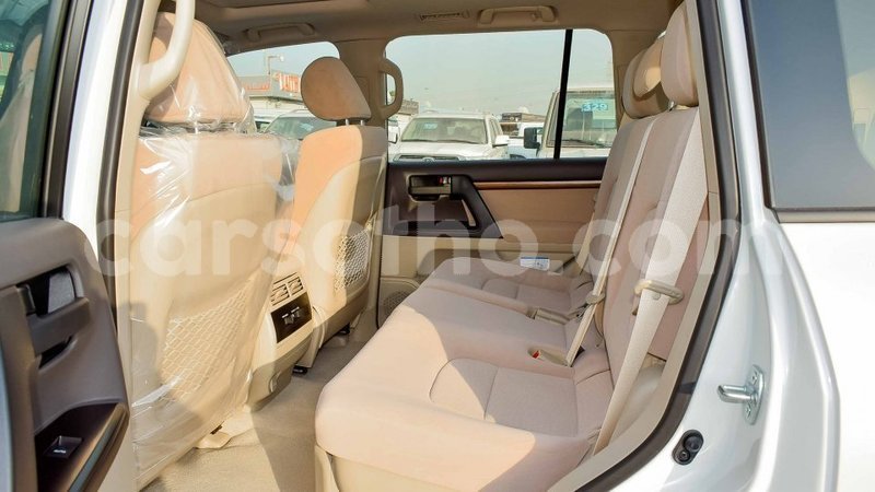 Big with watermark toyota land cruiser maseru import dubai 16609