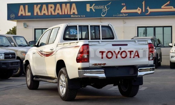Buy Import Toyota Hilux White Car in Import - Dubai in Maseru Buy Import Toyota Hilux White Car in Import - Dubai in Maseru