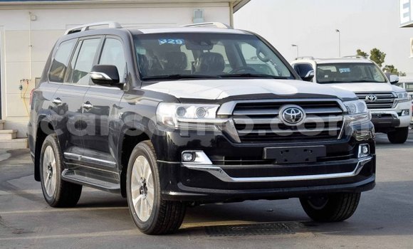 اشتري Imported Toyota Land Cruiser Black سيارة في Import - Dubai في Maseru اشتري Imported Toyota Land Cruiser Black سيارة في Import - Dubai في Maseru