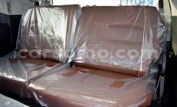 اشتري Imported Toyota Land Cruiser Black سيارة في Import - Dubai في Maseru اشتري Imported Toyota Land Cruiser Black سيارة في Import - Dubai في Maseru