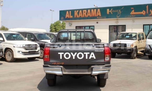 اشتري Imported Toyota Hilux Other سيارة في Import - Dubai في Maseru اشتري Imported Toyota Hilux Other سيارة في Import - Dubai في Maseru