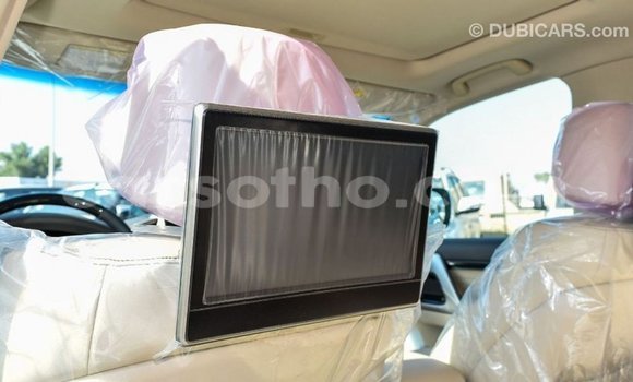 Buy Import Toyota Land Cruiser White Car in Import - Dubai in Maseru Buy Import Toyota Land Cruiser White Car in Import - Dubai in Maseru