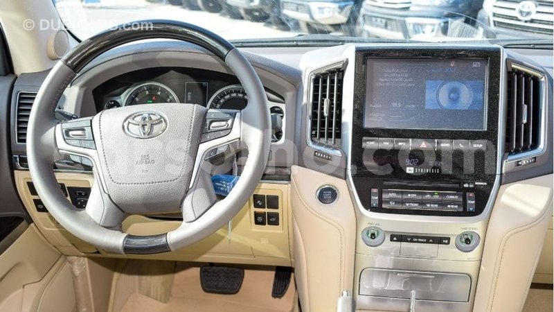 Big with watermark toyota land cruiser maseru import dubai 16618