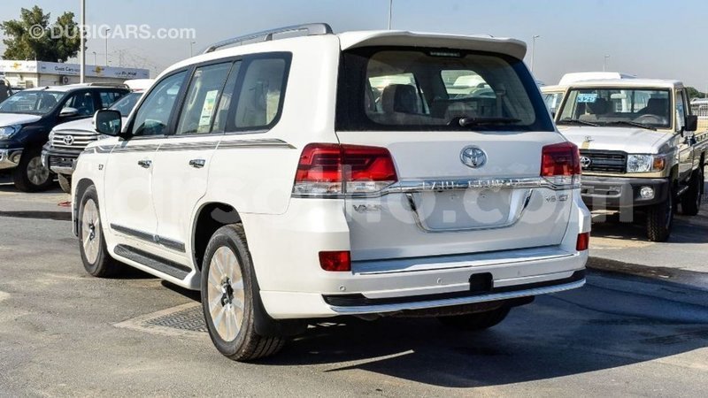 Big with watermark toyota land cruiser maseru import dubai 16618