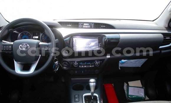 اشتري Imported Toyota Hilux Blue سيارة في Import - Dubai في Maseru اشتري Imported Toyota Hilux Blue سيارة في Import - Dubai في Maseru