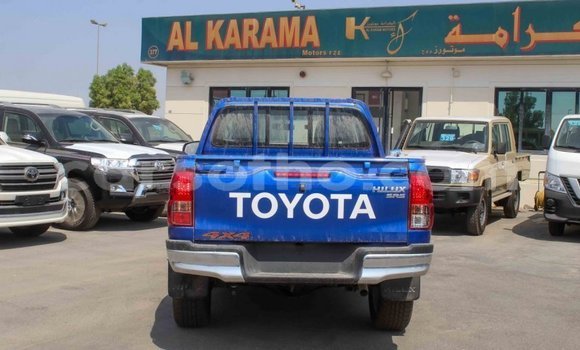 اشتري Imported Toyota Hilux Blue سيارة في Import - Dubai في Maseru اشتري Imported Toyota Hilux Blue سيارة في Import - Dubai في Maseru