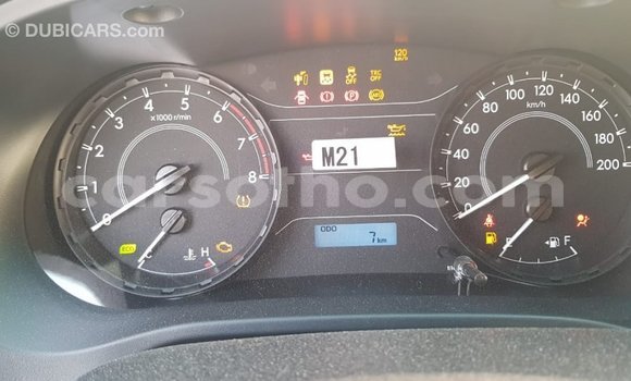 اشتري Imported Toyota Hilux White سيارة في Import - Dubai في Maseru اشتري Imported Toyota Hilux White سيارة في Import - Dubai في Maseru
