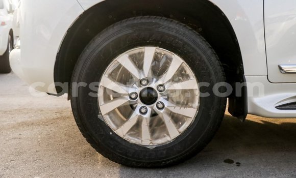 اشتري Imported Toyota Land Cruiser White سيارة في Import - Dubai في Maseru اشتري Imported Toyota Land Cruiser White سيارة في Import - Dubai في Maseru