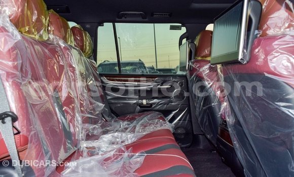 اشتري Imported Lexus LX Black سيارة في Import - Dubai في Maseru اشتري Imported Lexus LX Black سيارة في Import - Dubai في Maseru