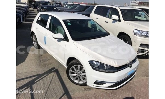 Acheter Import Voiture Volkswagen Golf Blanc à Import - Dubai, Maseru Acheter Import Voiture Volkswagen Golf Blanc à Import - Dubai, Maseru