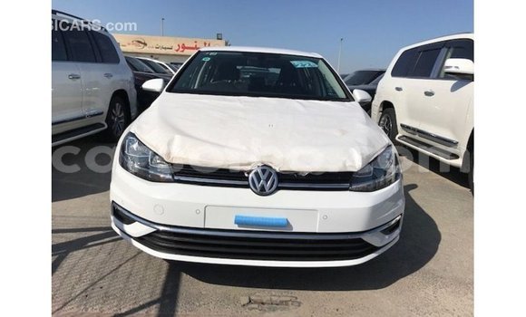 Acheter Import Voiture Volkswagen Golf Blanc à Import - Dubai, Maseru Acheter Import Voiture Volkswagen Golf Blanc à Import - Dubai, Maseru