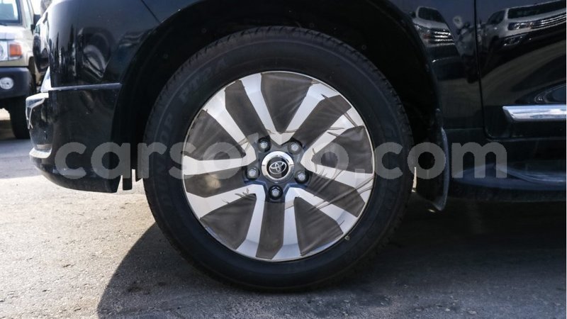 Big with watermark toyota land cruiser maseru import dubai 16640