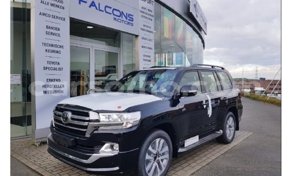 Acheter Import Voiture Toyota Land Cruiser Noir à Import - Dubai, Maseru Acheter Import Voiture Toyota Land Cruiser Noir à Import - Dubai, Maseru