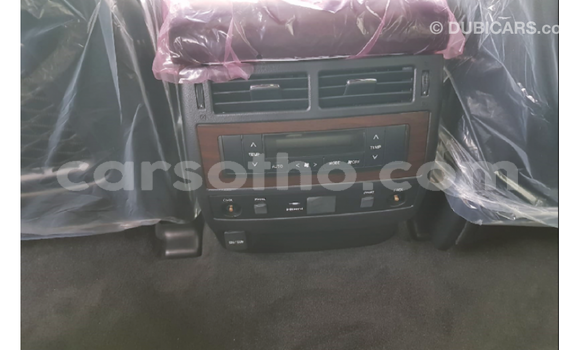 Acheter Import Voiture Toyota Land Cruiser Noir à Import - Dubai, Maseru Acheter Import Voiture Toyota Land Cruiser Noir à Import - Dubai, Maseru