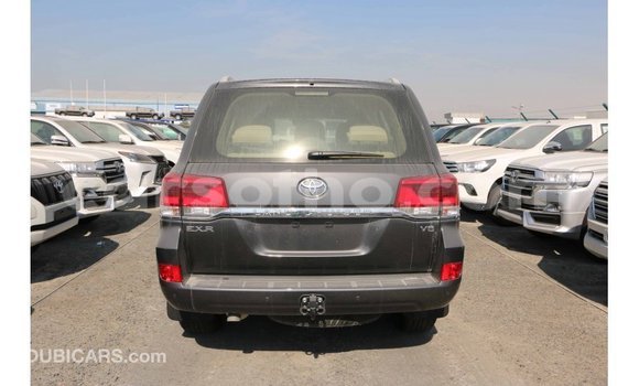 Acheter Import Voiture Toyota Land Cruiser Noir à Import - Dubai, Maseru Acheter Import Voiture Toyota Land Cruiser Noir à Import - Dubai, Maseru