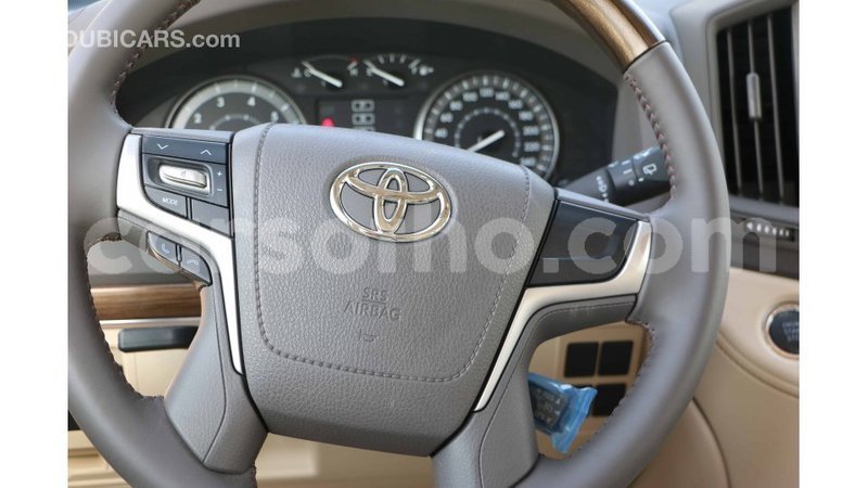 Big with watermark toyota land cruiser maseru import dubai 16642