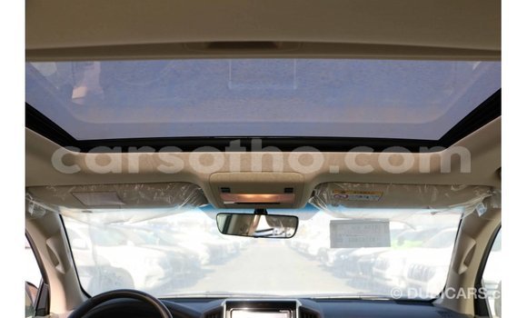 Acheter Import Voiture Toyota Land Cruiser Noir à Import - Dubai, Maseru Acheter Import Voiture Toyota Land Cruiser Noir à Import - Dubai, Maseru