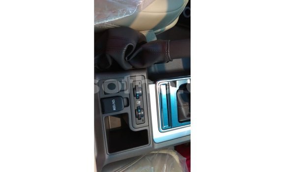 Acheter Import Voiture Toyota Prado Noir à Import - Dubai, Maseru Acheter Import Voiture Toyota Prado Noir à Import - Dubai, Maseru